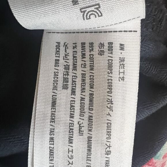 NWT A & F 90s Straight Leg Mid Rise Curve Love Jeans Denim Black Sz 33 Short - Picture 11 of 12